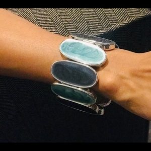 New York & Company blue tones bracelet